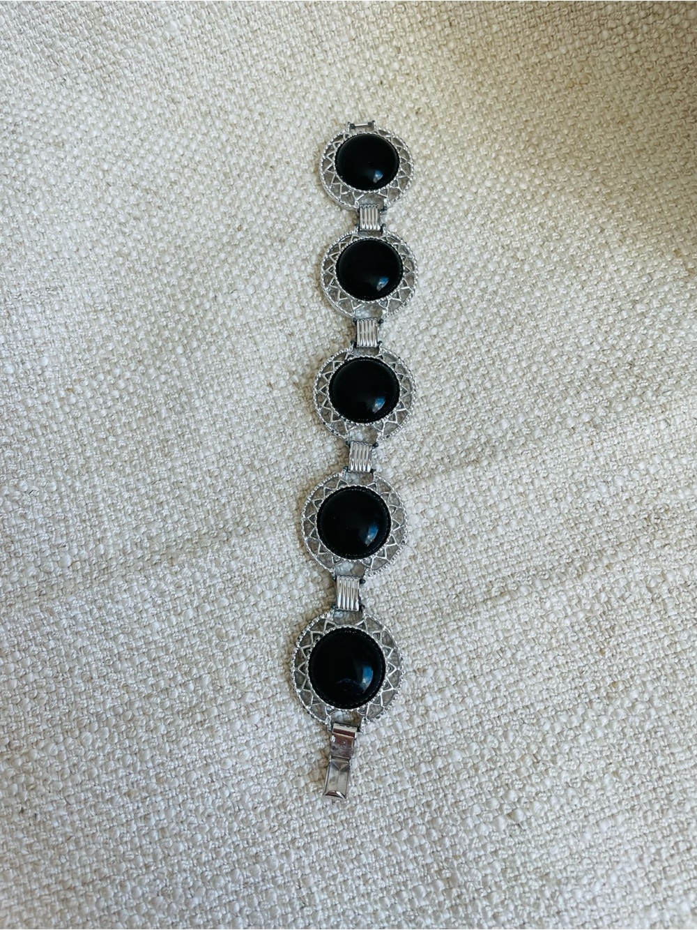 Sarah Coventry Vintage Classic Black Silver Link Bracelet Size 6.5